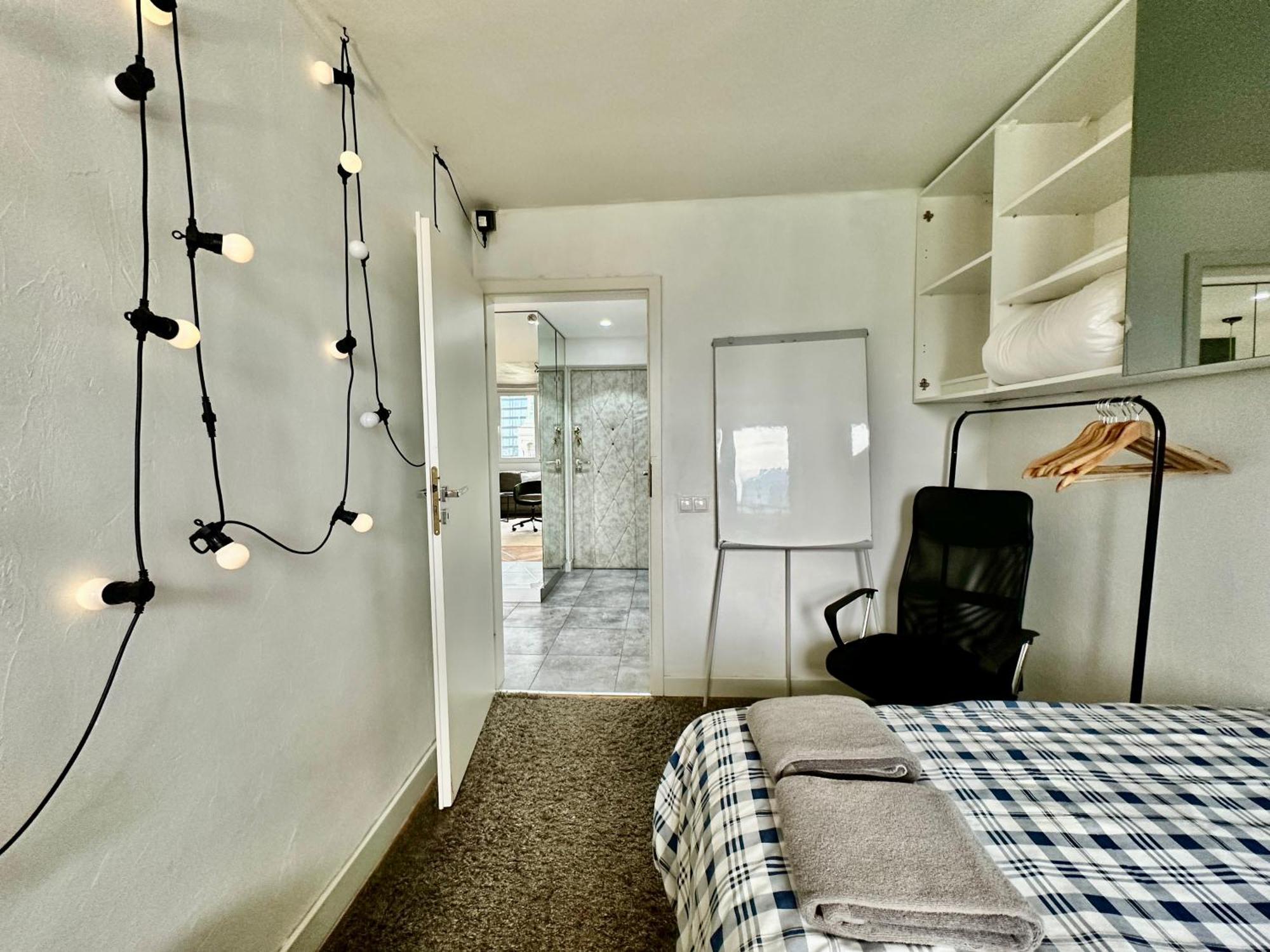 Palace 2 Wifi 600 Mbs 55'Tv Netflix Hbo 2Xmetro Appletv Warszawa Exteriör bild